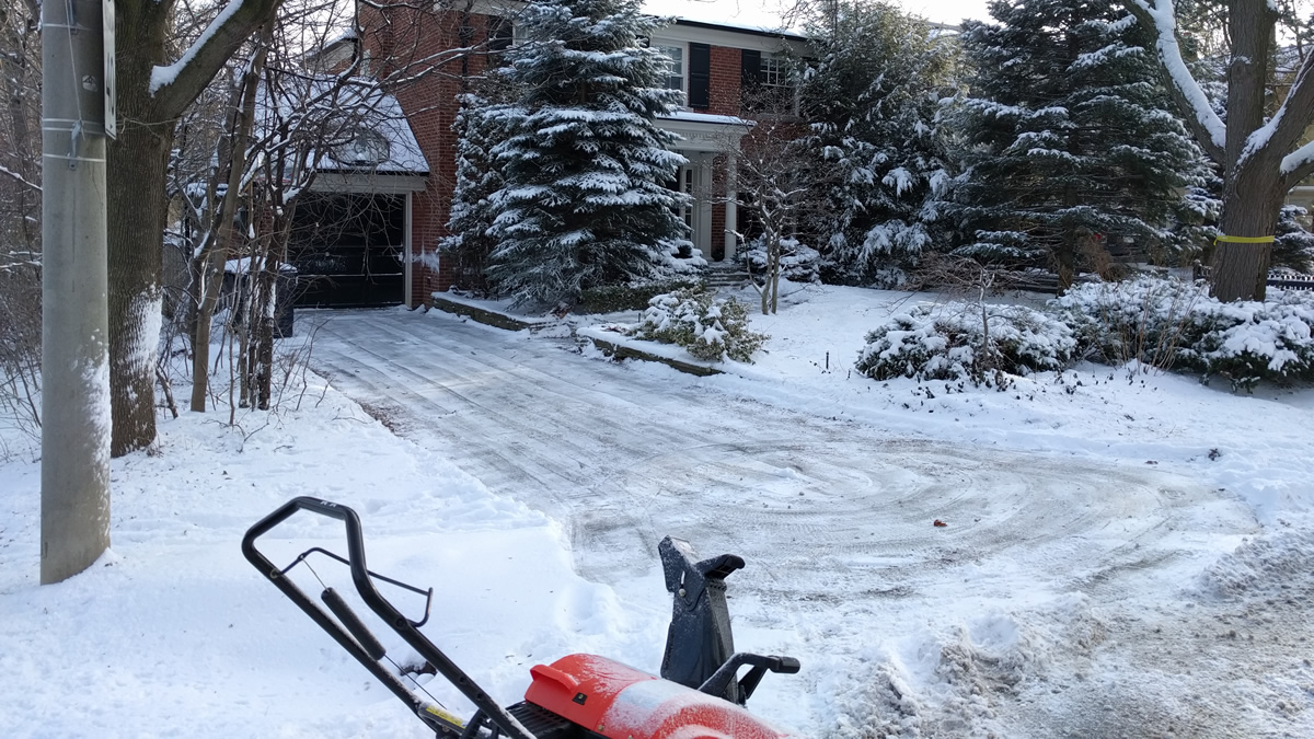 Snow shoveling and snow removal at a client house in Chaplin Estates